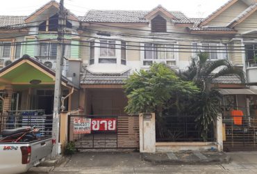 ขาย ทาวน์เฮ้าส์ การ์เด้นสวีทดิอินดี้โฮม (Garden Suite The Indy Home) ซอยราษฎร์พัฒนา ถนนรามคำแหง เขตสะพานสูง กรุงเทพมหานคร