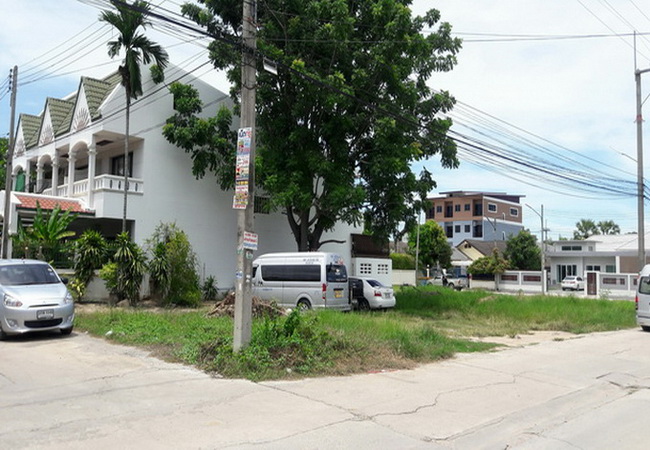 ขาย ที่ดิน หมู่บ้านฟ้ามิอาจกั้น ใกล้สนามกอล์ฟสยามคันทรีคลับ ถนนสุขุมวิท อ.บางละมุง จ.ชลบุรี