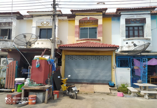 ขาย ทาวน์เฮ้าส์ นันทิชา 4 บางกรวย-ไทรน้อย ถนนกาญจนาภิเษก อ.ไทรน้อย จ.นนทบุรี