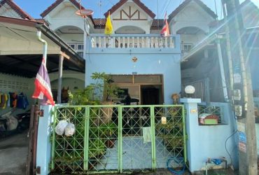 ขายทาวน์เฮาส์ 2 ชั้น ซอยเทพคุณากร ใกล้โรบินสัน อ.เมือง จ.ฉะเชิงเทรา