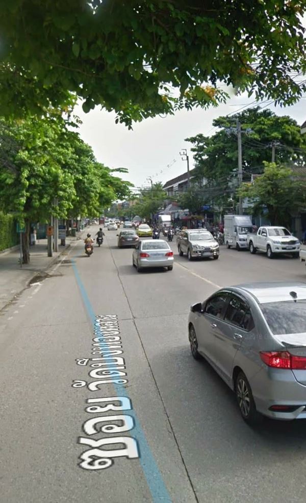 ให้เช่า อาคารสำนักงาน 6 ชั้น การเดินทางสะดวก ในซอยลาดพร้าว 101 การเดินทางสะดวก พื้นที่ใช้สอยรวมกว่า 500 ตารางเมตร ราคาดีที่สุด