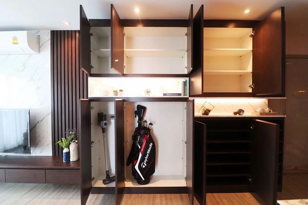 ให้เช่าคอนโด ริทึ่ม เอกมัย Rhythm Ekkamai ห้องมุม For Rent Rhythm Ekkamai