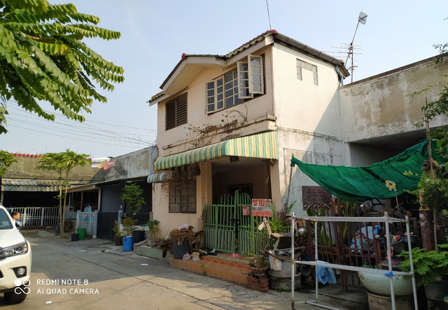 ขาย ทาวน์เฮ้าส์ อัมพรเพลส 2 สุขาภิบาล 5 ถนนรามอินทรา เขตบางเขน กรุงเทพมหานคร