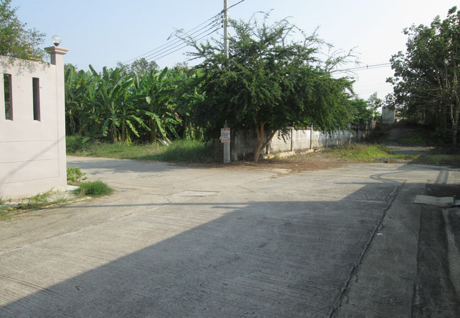 ขาย ที่ดิน ม.แสนสบาย ทวีวัฒนา-กาญจนาภิเษก เขตทวีวัฒนา กรุงเทพมหานคร
