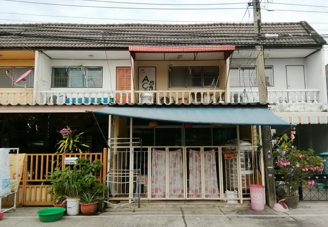 ขาย ทาวน์เฮ้าส์ ทรายทองนิเวศน์ ซอยติวานนท์ 45 ถนนติวานนท์ อ.เมืองนนทบุรี จ.นนทบุรี