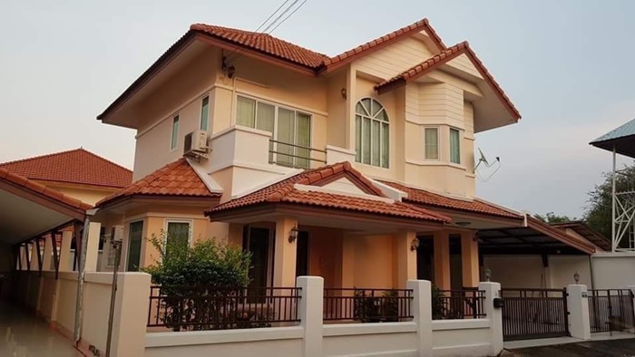 ขายบ้านเดี่ยว 2 ชั้นโครงการเจริญทรัพย์ 8 ขนาด 69 ตร.วา อ. เมือง จ. อุบลราชธานี ใกล้ Big C อุบล จอดรถได้ 5 คัน