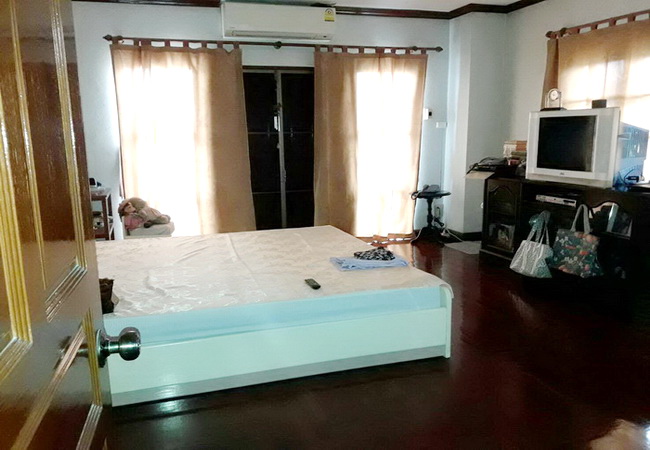 ขาย บ้านเดี่ยว ชลลดา บางบัวทอง ถนนรัตนาธิเบศร์ อ.บางบัวทอง จ.นนทบุรี