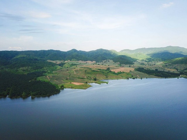 ที่ดินกุยบุรี ประจวบคีรีขันธ์ ติดอ่างเก็บน้ำ หลังวิวเขา ที่ดินสำหรับเก็งกำไร