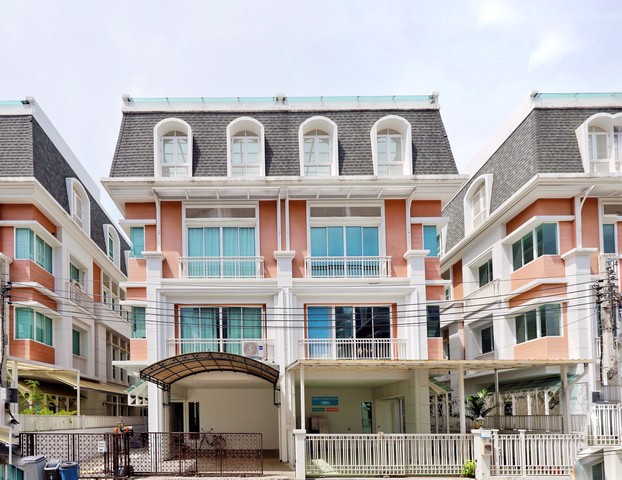 บ้าน เลทีเซียร์ เรสซิเดนท์ บ้านแฝด หรู 4 ชั้น ม.เกศินีวิลล์ ห้วยขวาง-ประชาอุทิศ พท. 0 RAI 0 ngan 45 ตาราง.วา 4BEDROOM4Bathroom 22300000 thb   เ ยี่ ย ม! กรุงเทพ