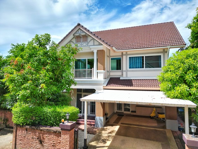 บ้าน ลัดดารมย์ วัชรพล-รัตนโกสินทร์   116 Square Wah 9500000 THAI BAHT ใกล้กับ  เอกมัย-รามอินทรา สุขาภิบาล 5 BTS : สายหยุด พหลโยธิน 59 บรรยากาศดี