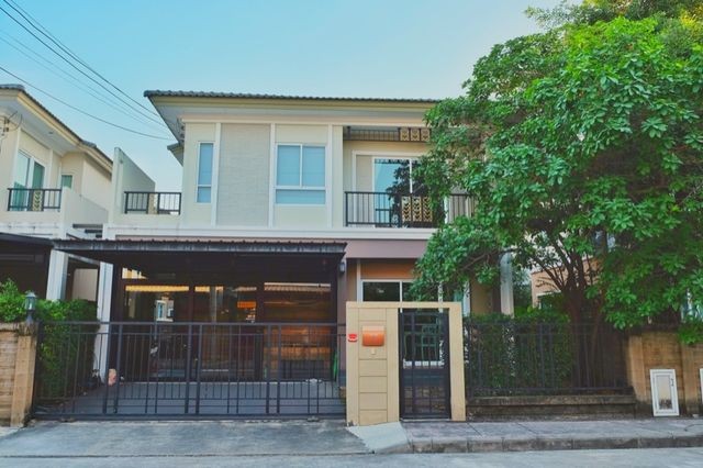 ด่วน ให้เช่าบ้านเดี่ยว ภัสสร เพรสทีจ พัฒนาการ 38 พร้อมอยู่ ราคาเพียง 30000 บาท เท่านั้น