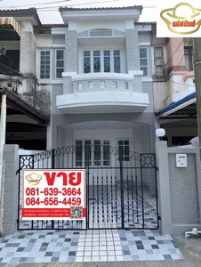 ขาย ทฮ บุศรินทร์ (บางบัวทอง) สวยพร้อมอยู่  หน้าบ้านไม่ชนก้บใคร สภาพดี เดินทางสะดวก ใกล้เซ็นทรัลเวสต์เกต และรถไฟฟ้าสายสีม่วง