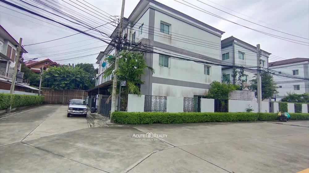 ขายทาวน์โฮม 3 ชั้น หมู่บ้านธาราดี ราชพฤกษ์-รัตนาธิเบศร์