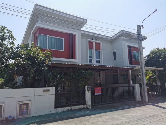 บ้าน คาซ่า เพรสโต้ วงแหวน – ปิ่นเกล้า 0 Rai 0 NGAN 35 ตร.วา  4390000 B. ไม่ไกลจาก Plus Mall บางใหญ่  ดีงาม