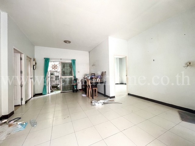 บ้านเดี่ยว หมู่บ้าน เกษมสุข ลำลูกกา คลอง 7 ใกล้ ม.ราชมงคลธัญบุรีคลอง 6