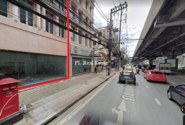 KP079 ให้เช่าอาคารพาณิชย์ 4 ชั้นติดถนนพระราม 9 ย่าน แยก อสมท. เหมาะทำโชว์รูม ด้านหน้าเป็นกระจก