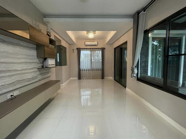 ให้เช่าบ้านเดี่ยว 2 ชั้น หมู่บ้าน มัณฑนา บางนา กม.7 บ้านหันหน้าทิศ ใต้