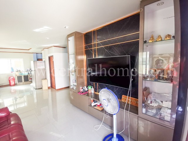 บ้านแฝด หมู่บ้าน วราวิลล์ ราชพฤกษ์ – ถนน 345 ซอยเงินล้าน
