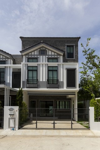 ให้เช่าทาวน์โฮม 3 ชั้น โครงการ อินดี้ 5 บางนา กม. 7 บ้านตกแต่งสวยพร้อมอยู่ ใกล้ เมกาบางนา