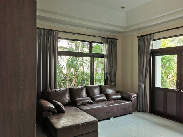 ขายด่วน ต่ำกว่าราคาประเมิน เพอร์เฟค มาสเตอร์พีซ สุขุมวิท77 Lake Avenue โซน Master Piece  79.8 ตร.ว.