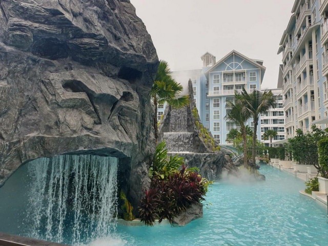 LV51723 ขายดาวน์คอนโด Grand Florida Beach Front คอนโดติดทะเล หาดส่วนตัว เฟอร์ครบ พร้อมโอน
