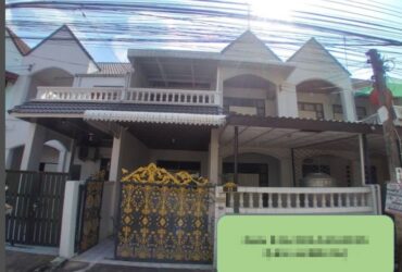 ให้เช่าบ้านทาวโฮม 2 ชั้น ลาดพร้าววังหิน 68 (32 ตร.ว.) มี 3 ห้องนอน 3 ห้องน้ำ