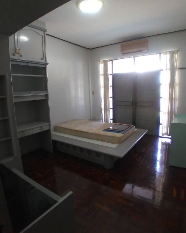 ให้เช่าบ้านทาวโฮม 2 ชั้น ลาดพร้าววังหิน 68 (32 ตร.ว.) มี 3 ห้องนอน 3 ห้องน้ำ