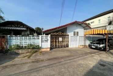 บ้านเดี่ยว เปรมฤทัย 3 รามอินทรา – กาญจนาภิเษก หลังมุม