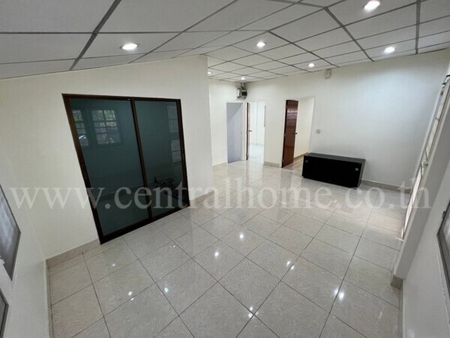 บ้านเดี่ยว เปรมฤทัย 3 รามอินทรา – กาญจนาภิเษก หลังมุม