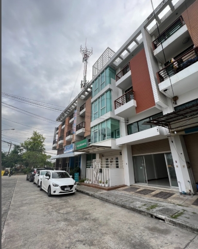 ให้เช่าอาคาร3.5 ชั้น The Village ปัญญา-รามอินทรา เหมาะอาศัย ทำธุรกิจ