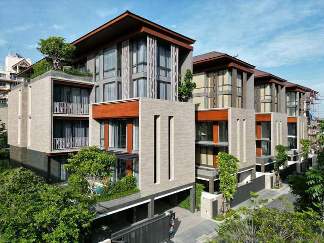 ให้เช่า-ขายบ้าน 5 ชั้น  ถนนเย็นอากาศ อานีน่า วิลล่า สาทร-เย็นอากาศ  5ห้องนอน 6ห้องน้ำ 6ที่จอดรถ