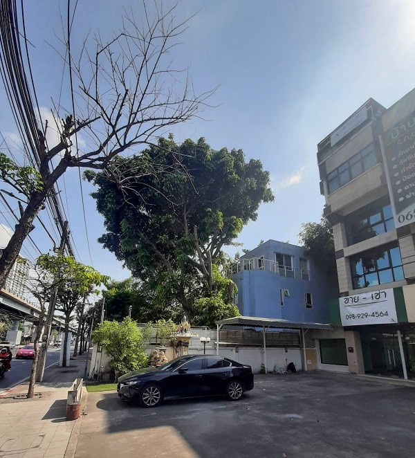 ขายหรือให้เช่าตึกแถวห้องมุม ใกล้ทั้ง Big C และ MRT ซอย วงศ์สว่าง 10 บางซื่อ กทม
