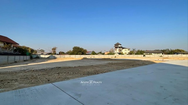 ขายที่ดินหน้ามหาวิทยาลัยเชียงใหม่ 125.6 ตร.ว. ถมเรียบร้อย