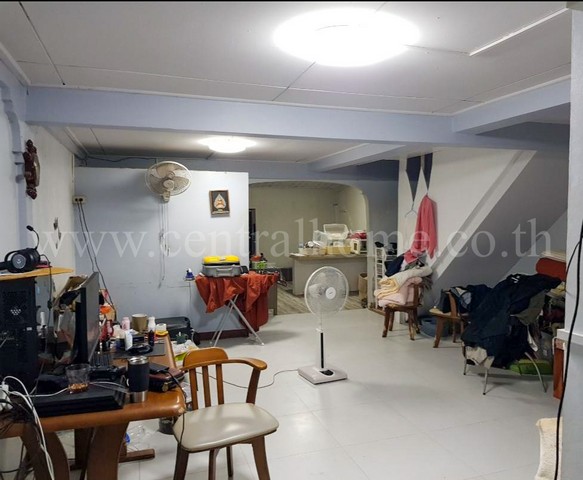 ทาวน์เฮ้าส์ หมู่บ้านรัตนธานี บางนา-ตราด 53 ใกล้ BTS อุดมสุข
