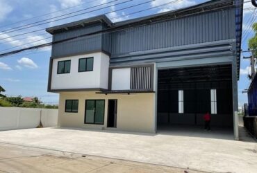 ให้เช่าโกดัง205ตรม ลำลูกกา คลอง 4 มีออฟฟิศ เนื้อที่ 100 ตรว