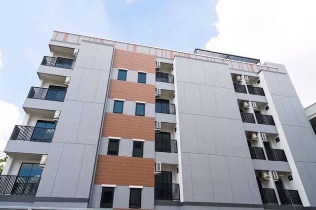 ให้เช่าอาคาร ถูกที่สุดใน3โลก 36ห้อง 5ชั้น  นาคนิวาส 4-10 MRT ลาดพร้าว 1,398 ตรม