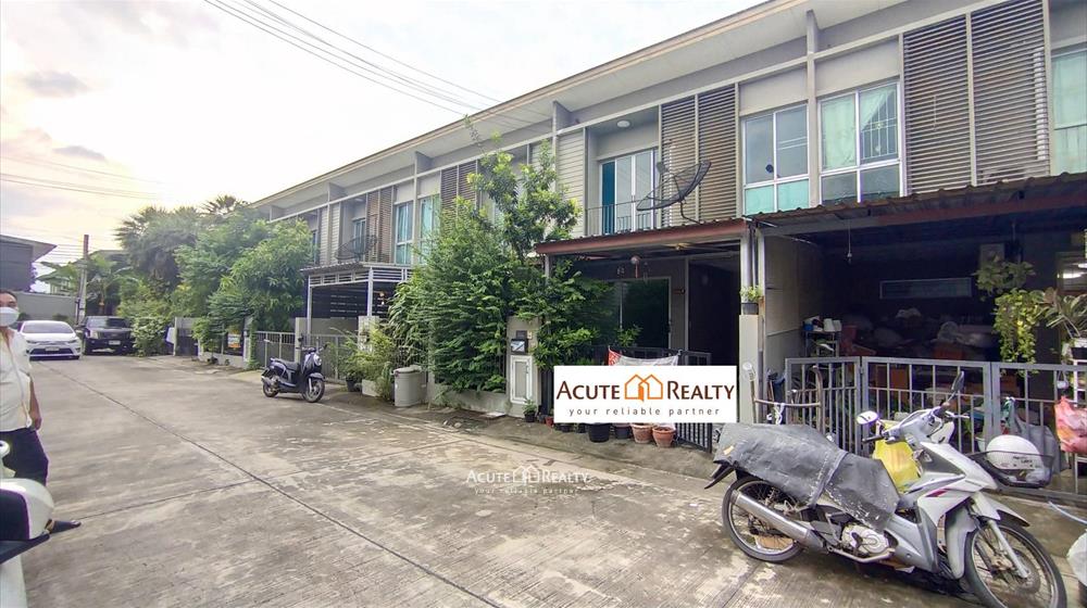 ขายทาวน์เฮ้าส์ 2 ชั้น หมู่บ้านพฤกษาไลท์ ล๊อกซ์ ปิ่นเกล้า-วงแหวน (ซอยกันตนา)