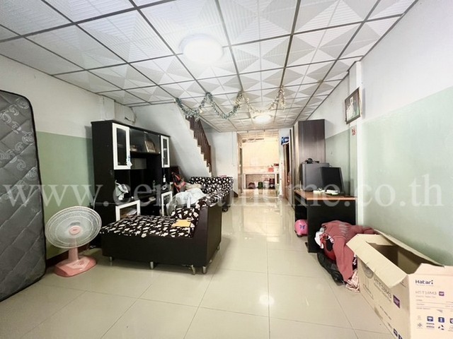 ทาวน์เฮ้าส์ หมู่บ้าน นันทิชา 1 บางบัวทอง – ไทรน้อย ใกล้ รถไฟฟ้า สายสีม่วง