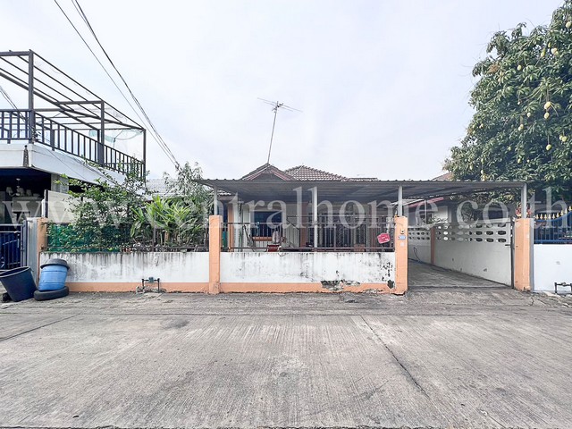 บ้านเดี่ยว หมู่บ้าน สินธร รังสิต – ปทุมธานี ใกล้  สถานีรถไฟฟ้ารังสิต
