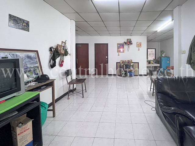 บ้านเดี่ยว หมู่บ้าน สินธร รังสิต – ปทุมธานี ใกล้  สถานีรถไฟฟ้ารังสิต