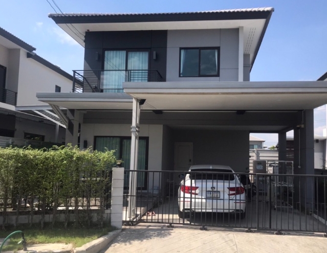ขายบ้านเดี่ยว เซนโทร ราชพฤกษ์-สวนผัก เนื้อที่ 54 ตรว พร้อมผู้เช่า