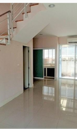 ให้เช่าทาวน์โฮม 3 ชั้น บ้านกลางเมือง รามคำแหง 39 วังองหลาง