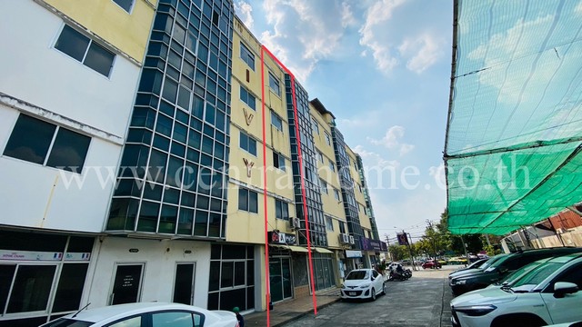 อาคารพาณิชย์ แมกไม้ ติดถนนสุขาภิบาล 5 ทำเลทอง ฝั่งตรงข้ามตลาดวงศกร