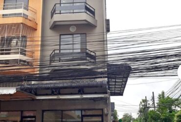 ขายอาคาร4 ชั้น ลาดพร้าว 107 เนื้อที่32 ตรว. 4 นอน 3 น้ำ