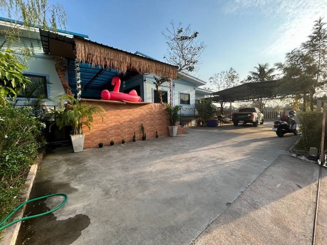 ขายบ้านพูลวิลล่าบางพระ ขายบ้านพร้อมสระว่ายน้ำบางพระ ขายบ้านพูลวิลล่า บ้านเดี่ยวนอกโครงการบางพระ ราคาถูก ศรีราชา ชลบุรี