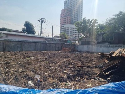 WW235 ขาย ที่ดินเปล่าถมแล้ว ซอย รัชดา32 หรือ ลาดพร้าว35