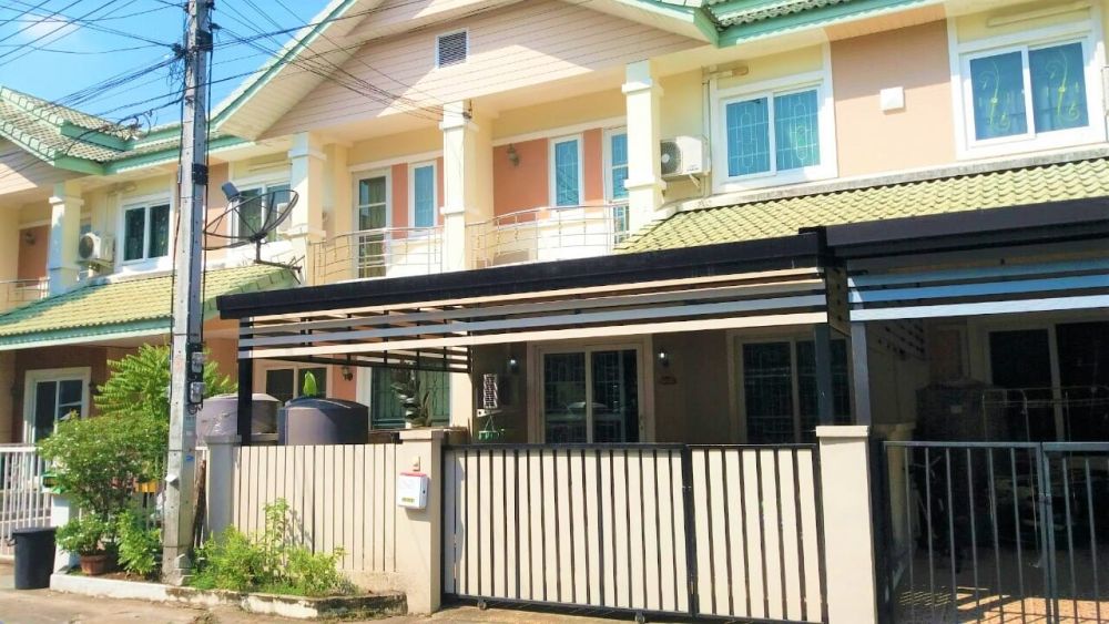 โลตัส คลอง4 7-11 รีโนเวทใหม่ ใหม่ 2 ชั้น  24 ตร.วา 190 ตรม. กว้าง 6 เมตร ตลาดรุ่งโรจน์  ให้เช่า-ขาย ทาวน์โฮม 3นอน 3น้ำ