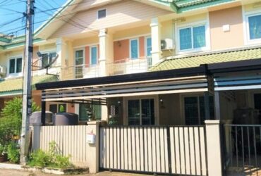 ให้เช่า-ขาย ทาวน์โฮมใหม่ 2 ชั้น รีโนเวทใหม่ กว้าง 6 เมตร ตลาดรุ่งโรจน์  โลตัส คลอง4 7-11   24 ตร.วา 190 ตรม. 3นอน 3น้ำ