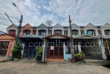ทาวน์เฮ้าส์ ลภาวัน 5 รัตนาธิเบศร์ ท่าอิฐ ใกล้ รถไฟฟ้า สถานี บางรักน้อยท่าอิฐ