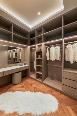 LV51749 ให้เช่า บ้านเดี่ยว URBAN PENTHOUSE AKMAI ดาดฟ้าสวยมาก แต่งสวยจัดเต็มพร้อมอยู่